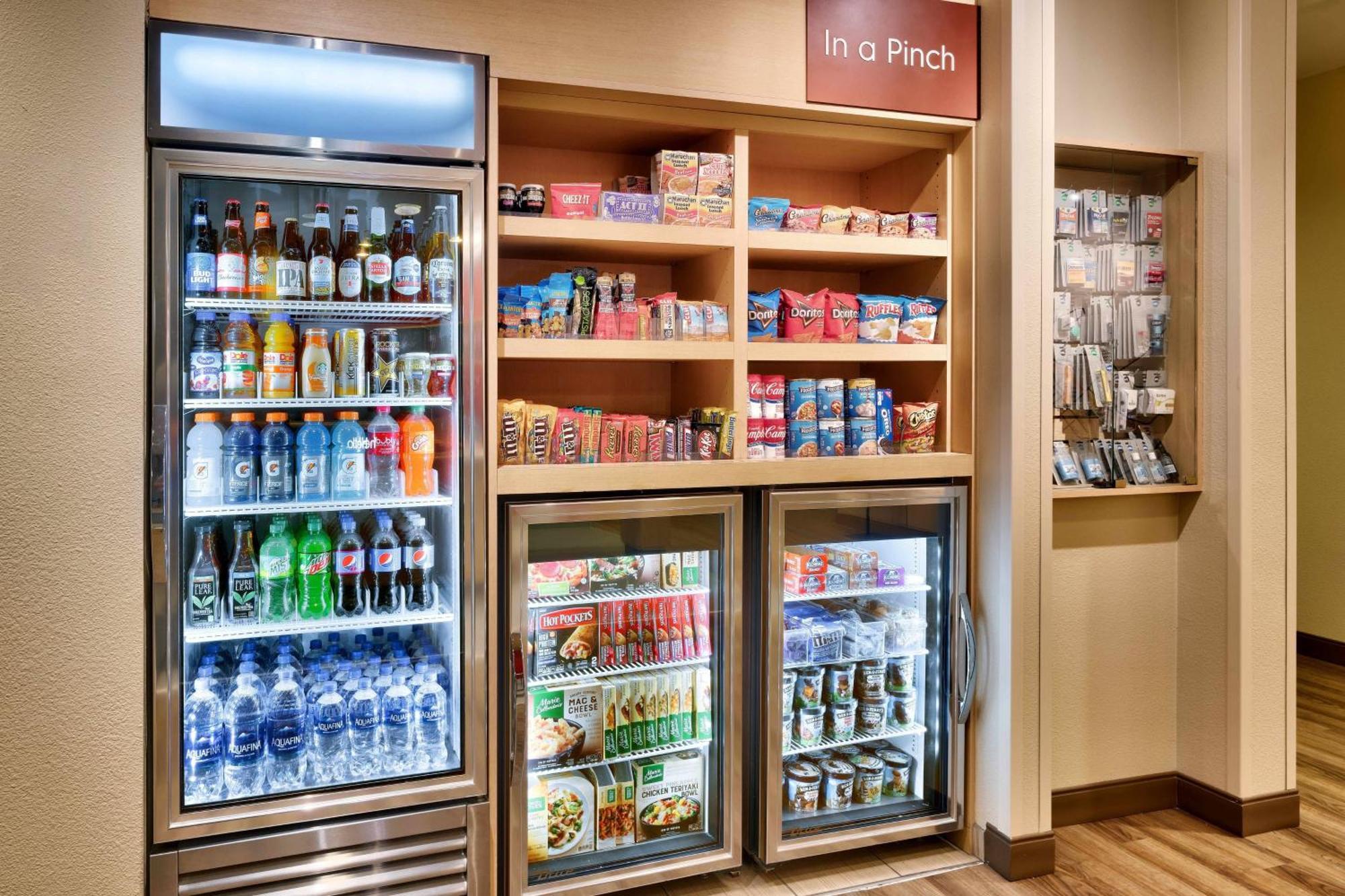 埃尔科万豪广场套房酒店 外观 照片